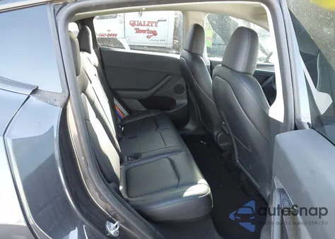 2024 Tesla Model Y Long Range Dual Motor All-Wheel Drive/Rwd из США, поврежденный, VIN 7SAYGDED9RF186690